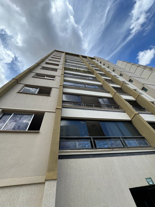 Edifício Suíça Park: Apartamento à venda com 3 quartos no Nova Suiça - Goiânia - GO