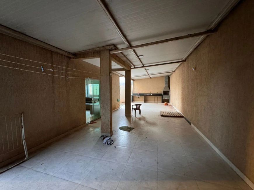 Imóvel para venda tem 250 metros quadrados com 3 quartos em Vila Rosa - Goiânia - GOViva a Experiênc