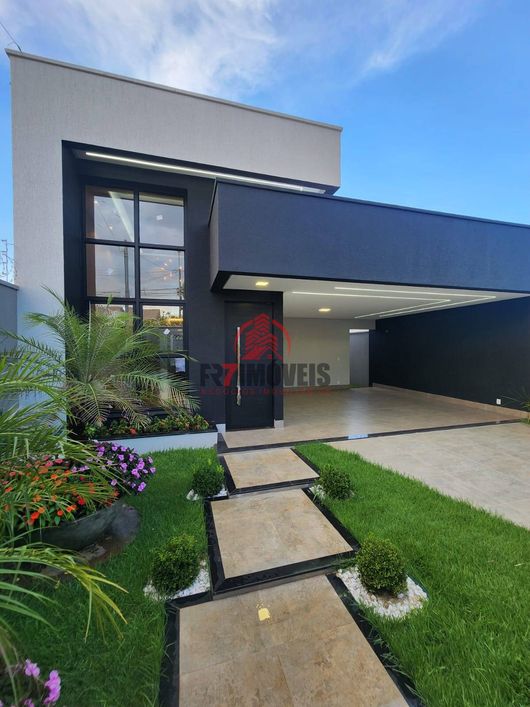 CASA DE ALTO PADRÃO NO RESIDENCIAL BRISA DA MATA – GOIÂNIA/GO