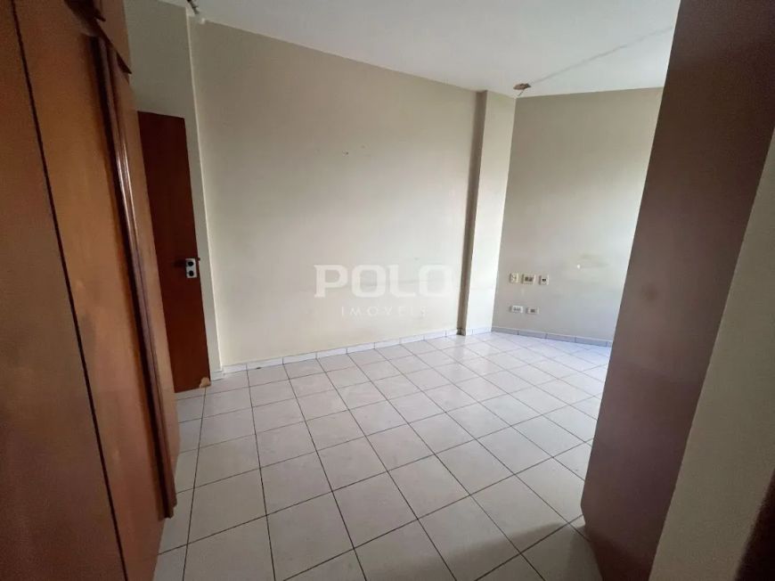 Apartamento com 3 Quartos à venda, 151 m² por R$ 560.000 - Setor Central