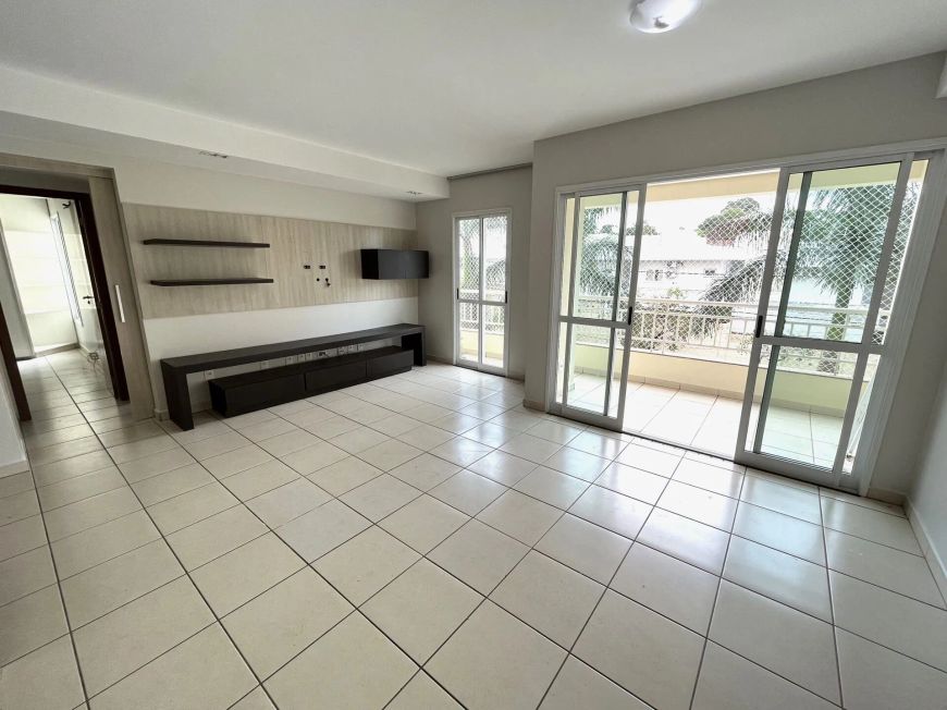 Apartamento à venda no bairro Chácaras Alto da Glória - Goiânia/GO
