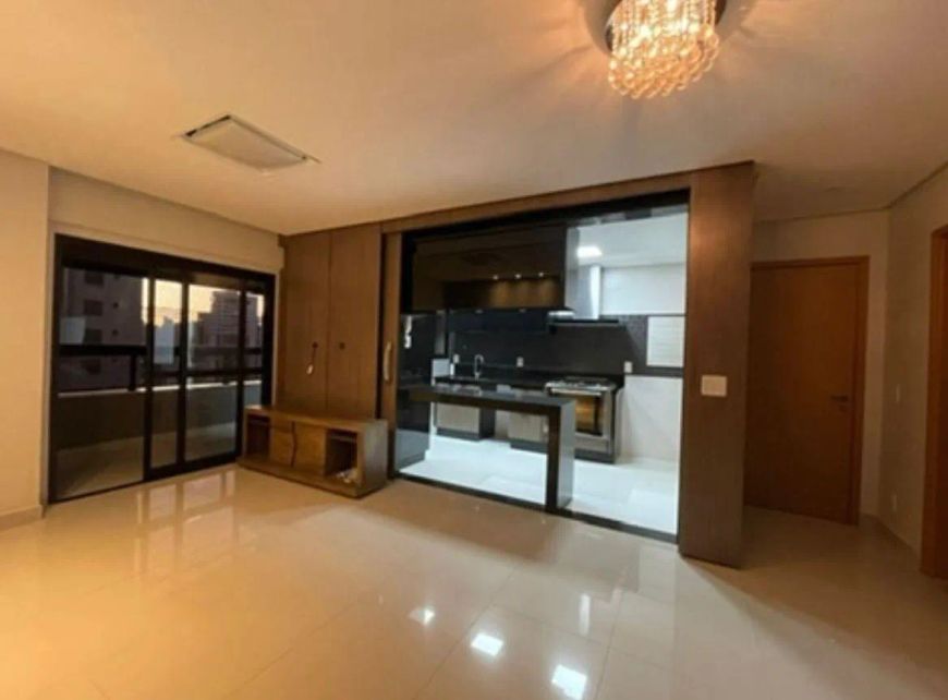 Lindíssimo apartamento com frente ao Parque Flamboyant