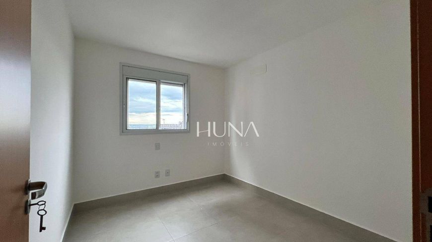 VENDA- Terrazo Vista Bueno, setor serrinha, 420.000, andar médio