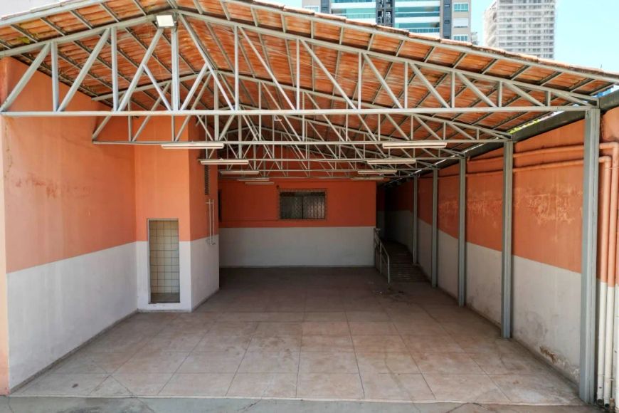 Lote comercial em frente a Avenida D entre o Setor Oeste e o Setor Marista
