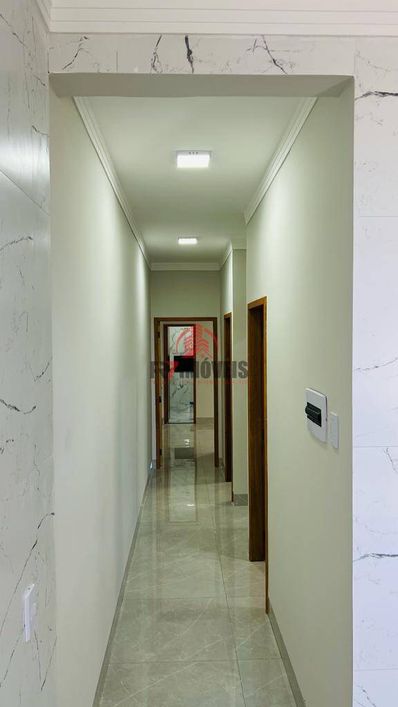 LINDA CASA NO JARDIM BONANZA – GOIÂNIA/GO