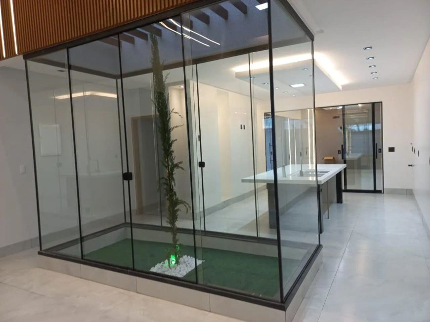 Oportunidade Imperdível: Luxuosa Casa com 3 Suítes e Área de Lazer Próxima ao Passeio das Águas!