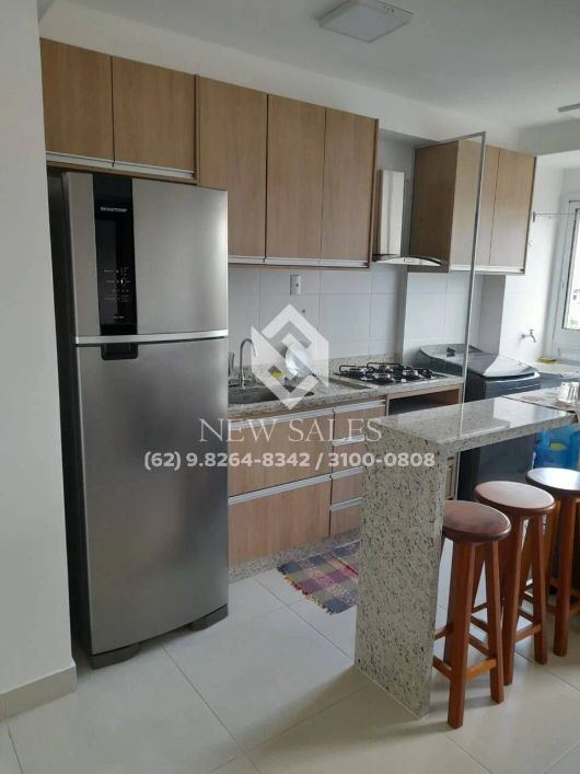 Lindo Apartamento com 2 Quartos sendo 1 Suíte - Completo em Armários
