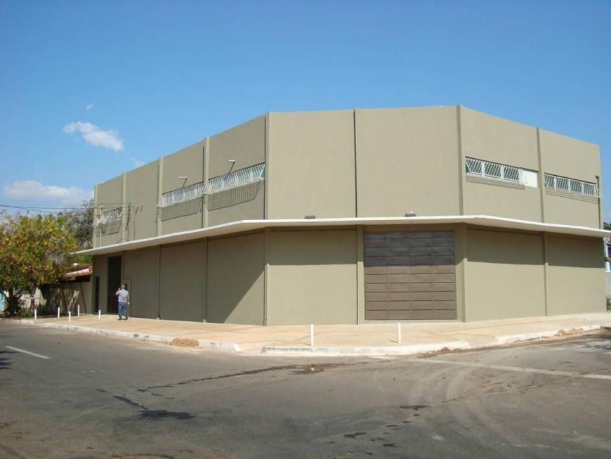 01 Prédio Comercial