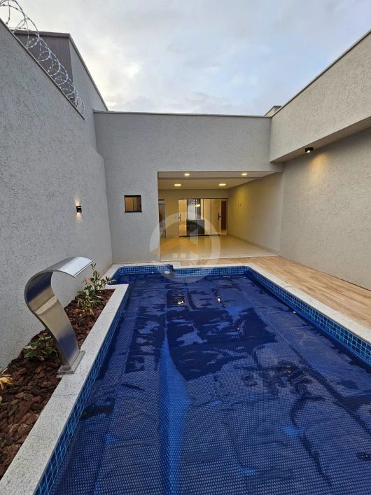 Casa 3 suites com piscina, Parque Parneiras ao Lado do Tres Marias