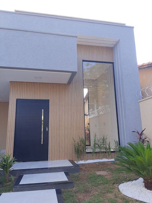 Térrea para venda tem 180 metros quadrados com 3 quartos em Residencial Porto Seguro - Goiânia - GO
