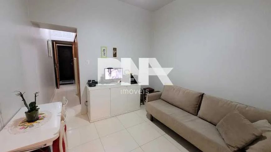 Kitnet/Conjugado - / Residencial / Copacabana