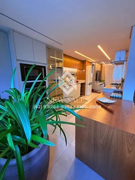 Apartamento todo Reformado em frente ao Shopping Buena Vista