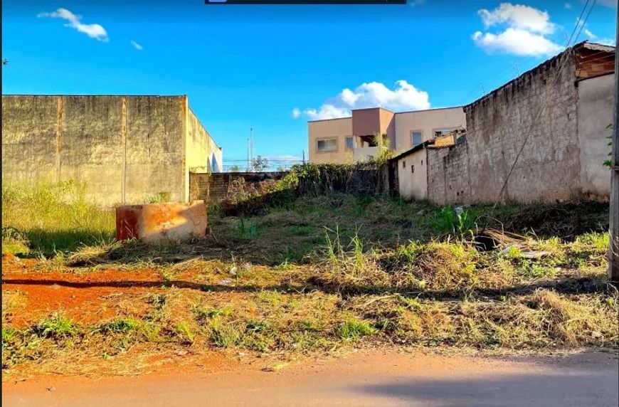 Lote Setor Barra da Tijuca Lote à Venda, 384.34 por R$ 130.000 no setor Setor Barra da Tijuca AD4874