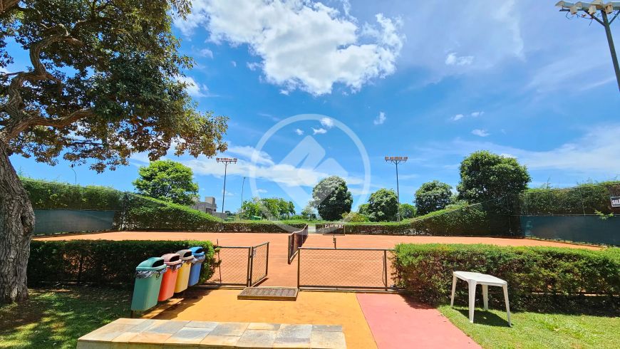 Lote 406 m² no Condomínio Portal do Sol Green codigo: 105214