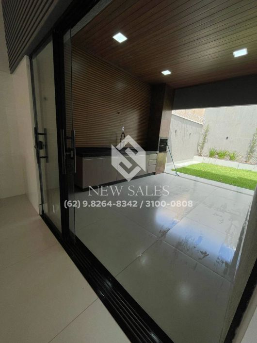 Casa nova de alto padrão c/ 3 quartos (1suíte) - Setor Santos Dumont