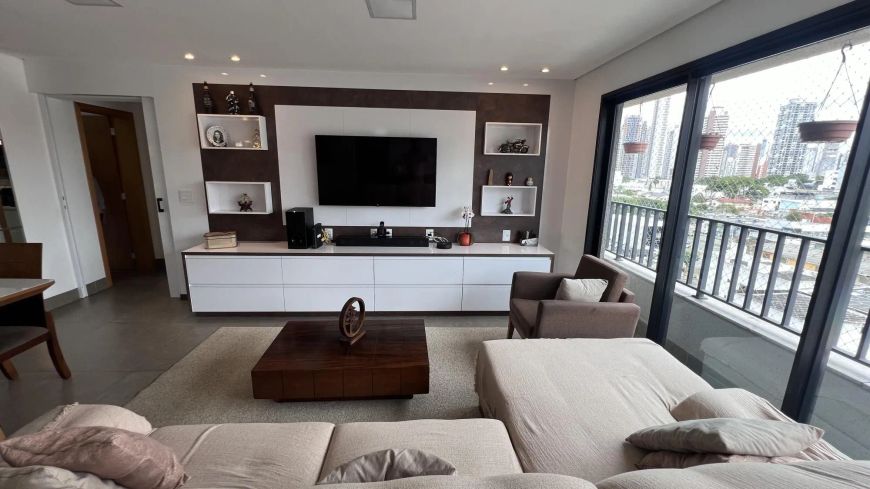 Apartamento Setor Marista 129 m² três suítes Oportunidade com armários