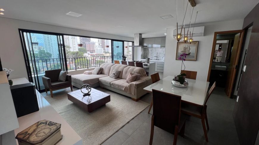 Apartamento Setor Marista 129 m² três suítes Oportunidade com armários
