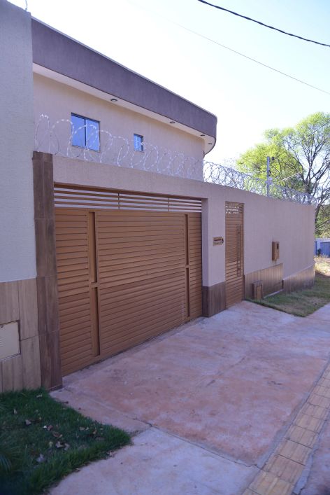 SOBRADO 3 QUARTOS RESIDENCIAL GUAREMA Casa de Rua com 3 Quarto(s) e 3 banheiro(s) à Venda, 130 por R