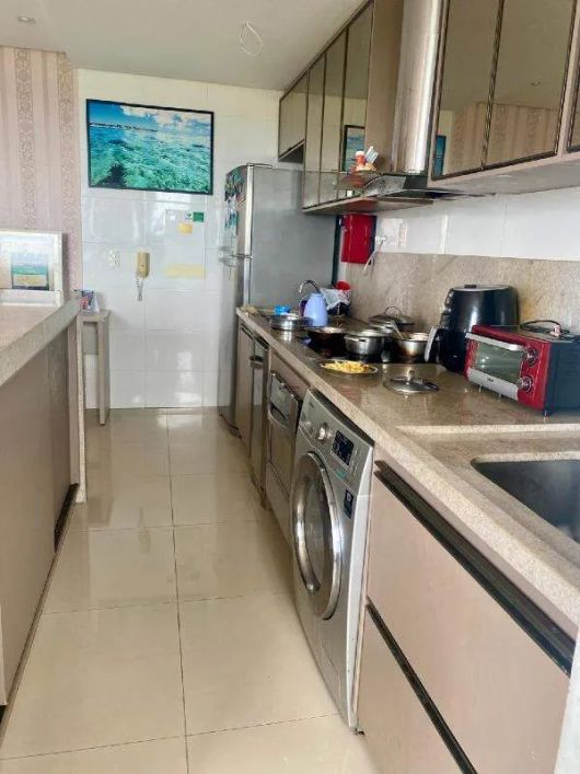 Apartamento 94m² 3 quartos 3 suítes, andar alto, nascente, completo em armários 2 vagas de garagem