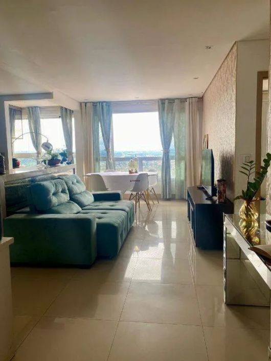 Apartamento 94m² 3 quartos 3 suítes, andar alto, nascente, completo em armários 2 vagas de garagem