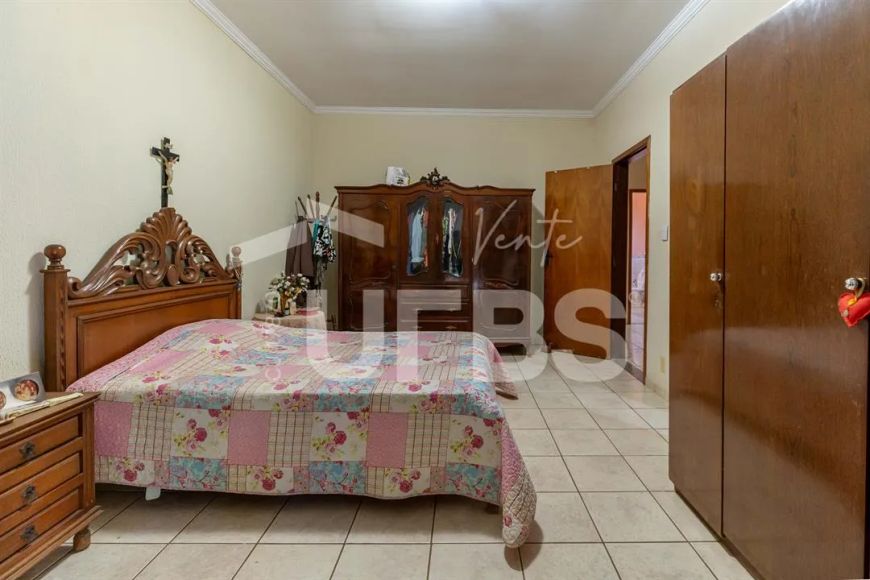 Sobrado Rua C-181