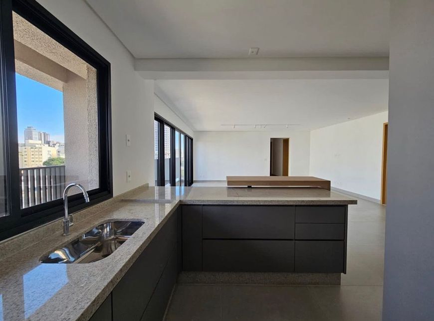Apartamento com 3 Suítes, 140 m2, ao lado da Boodtech, Clube de Eng., com Armários, Setor Marista