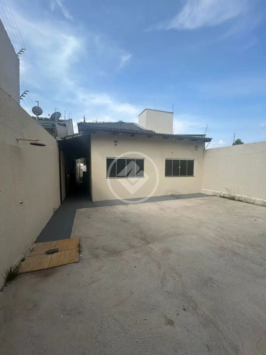 Casa à venda no Setor Moinho Dos Ventos, em Goiânia-GO. codigo: 88305