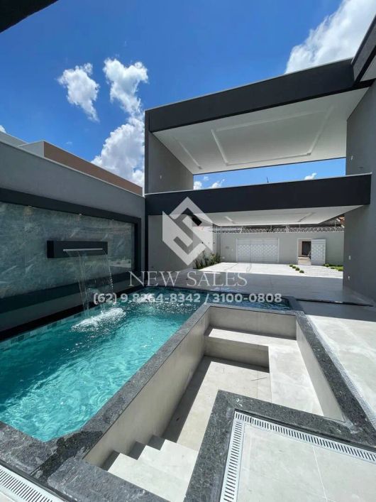 Casa Moderna de Alto Padrão - Piscina aquecida e Hidromassagem