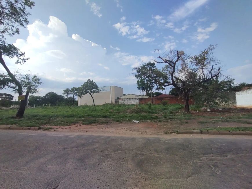 Lote 365 m2 Setor das Nações Goiânia
