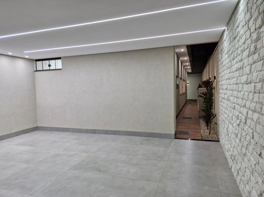 Casa Única Terreno – 03 Suítes Plenas – Alto Padrão – Lazer e muito mais – JD Fonte Nova - Goiânia