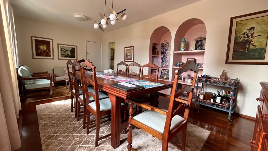 EDIFICIO VARSÓVIA Apartamento com 3 Quarto(s) e 4 banheiro(s) à Venda, 126.84 por R$ 499.000 no seto