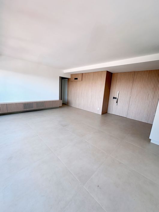 Elev Marista 3 suites 130m² com armarios