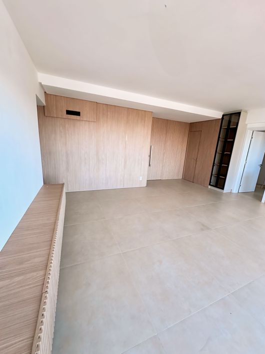 Elev Marista 3 suites 130m² com armarios