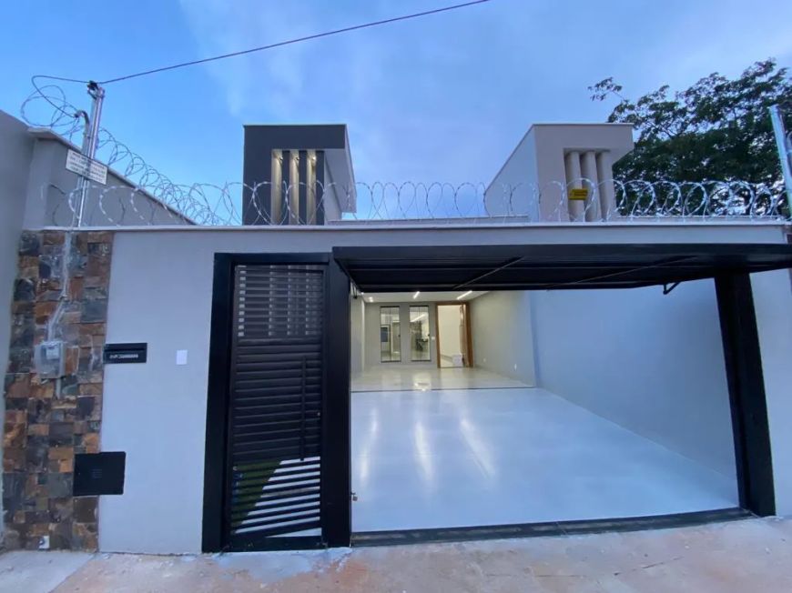 Casa para venda com 154 metros quadrados com 3SUITES em Jardim Atlântico - Goiânia - GO