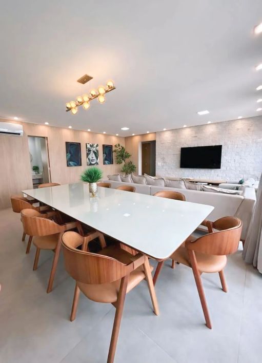 Aprtamento na melhor localização do SETOR MARISTA MOBILIADO! 140m², 3 Suites, Escaninho