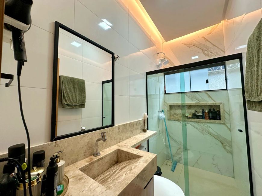 Casa 3Q sendo 1S - Próx ao Passeio das Águas