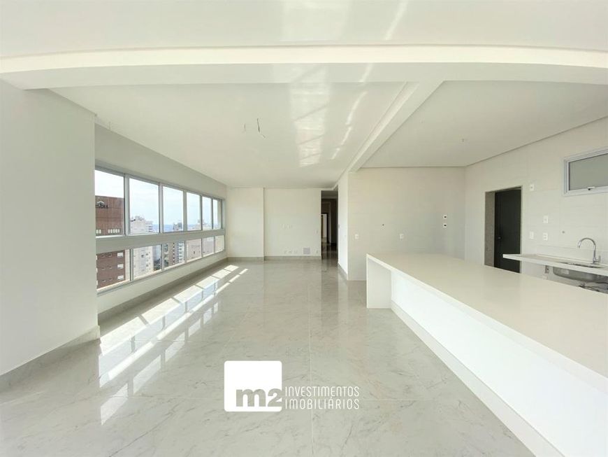 Apartamento no Setor Jardim Goiás 3 quartos