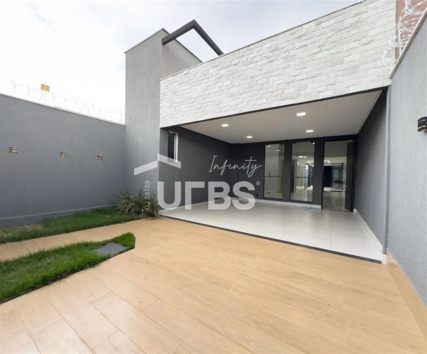 CASA COM 03 SUÍTES PLENAS NO JARDIM AMÉRICA