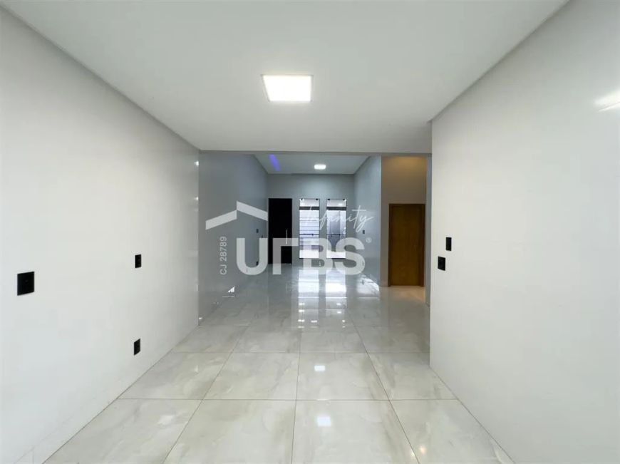 CASA COM 03 SUÍTES PLENAS NO JARDIM AMÉRICA