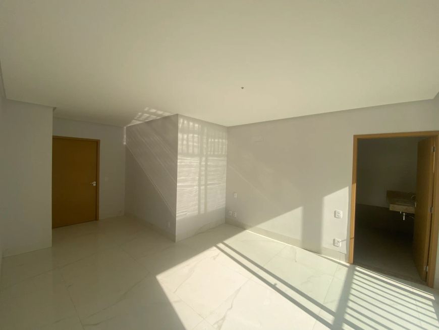 Apartamento de 180 metros | 3 suítes | 3 vagas | andar alto nascente