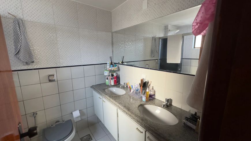 Cobertura Duplex com 240m² Próxima ao Parque Areião