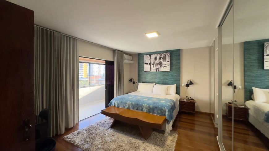 Cobertura Duplex com 240m² Próxima ao Parque Areião