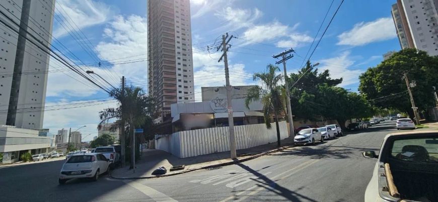 Área Comercial em frente a R 17, esquina com a Perimetral à venda no Setor Oeste