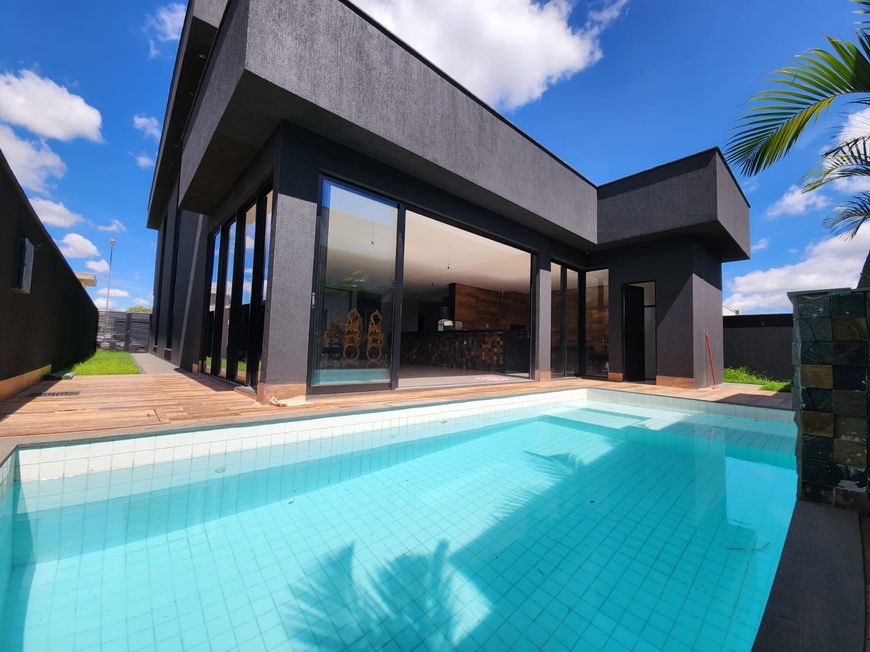 Casa de condomínio sobrado para venda 330 metros com 4 quartos Portal do Sol Green Goiania GO