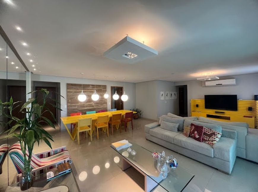 Clenon Loyola/ 140 metros / 3 suites / 3 vagas