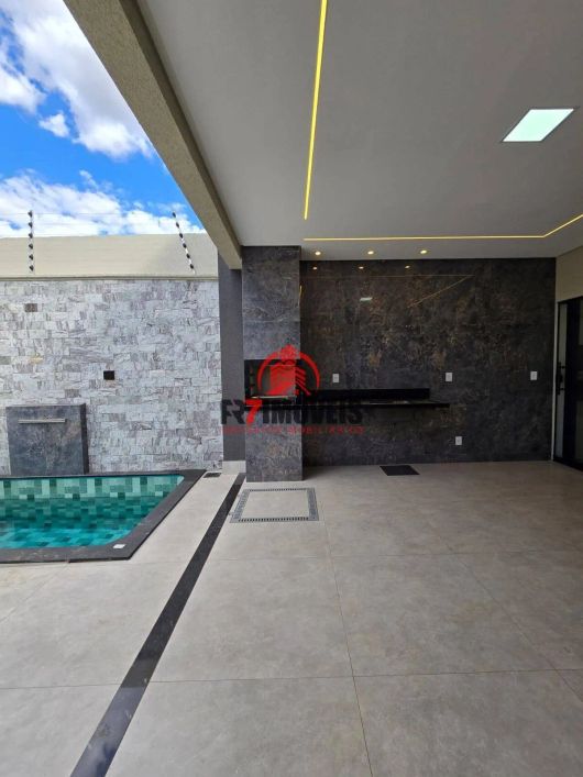 BELA CASA NO RESIDENCIAL HUGO DE MORAES - GOIÂNIA/GO
