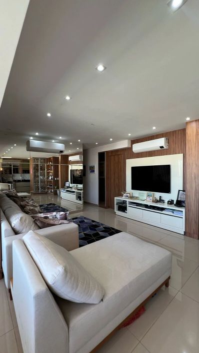 Atrium Supreme Residence