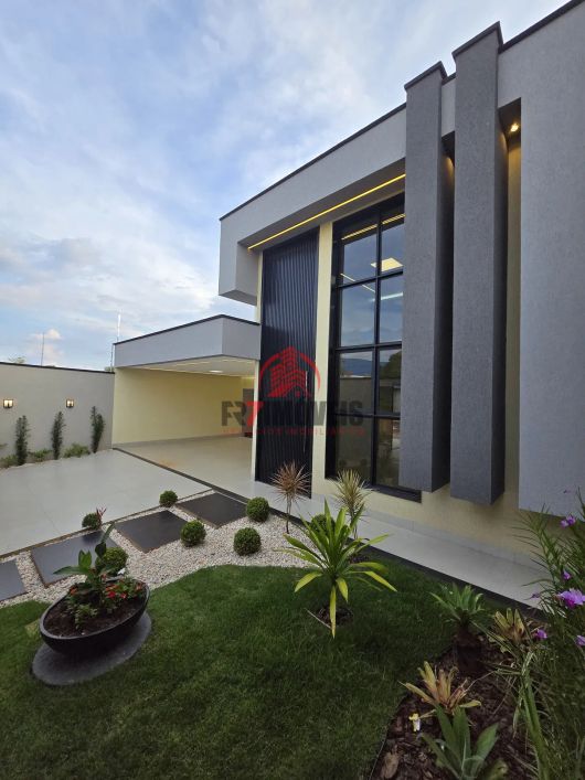CASA ALTO PADRÃO 3 SUÍTES PISCINA - PARQUE DAS FLORES - GOIÂNIA -GO
