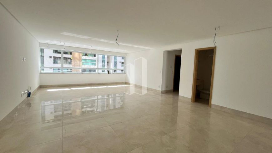 Apartamento Luxuoso com 4 Suítes no Setor Marista - Vista Panorâmica e Conforto Imbatível!