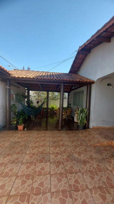 Térrea á venda com 3 quartos no Setor Vila Morais - Goiânia - GO
